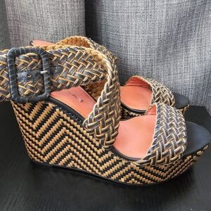 Via Spiga Kagan wedge platforms